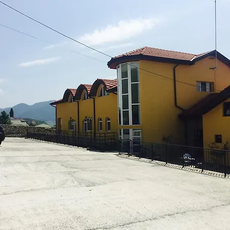 Gasthuis Mai Danube Ieşelniţa